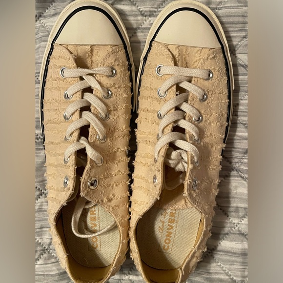 UNISEX Converse Men’s 8 Women’s 10 - Picture 1 of 4